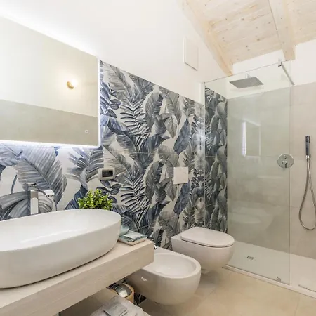 Giulia בית הארחה 3*