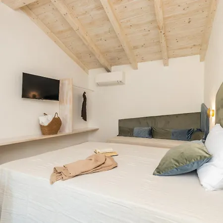 Giulia 3* Арбатакс